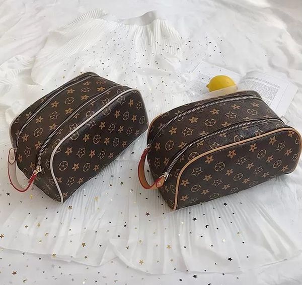 

luxury clutch bag designer tote new fashion casual purse large capacity cosmetic bag women's handbag wash pack make up bags wallet doub