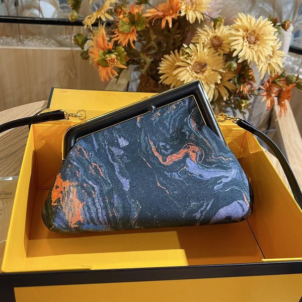 

luxurys designers italy brand classic graffiti frist shoulder bags genuine leather messenger handbags fashion women c270q