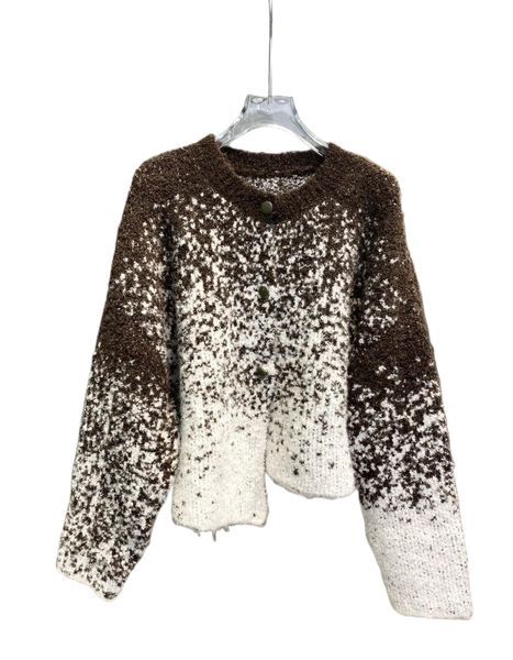 

22 new designer brand tiramisu gradual camel hair knitting cardigan, White;black