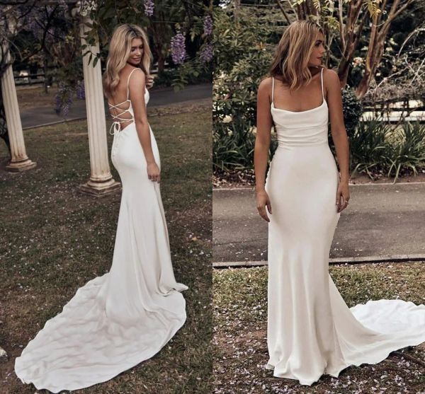 

2023 backless mermaid wedding dresses bridal gown spaghetti straps criss cross ruffles satin sweep train custom made beach country plus size, White