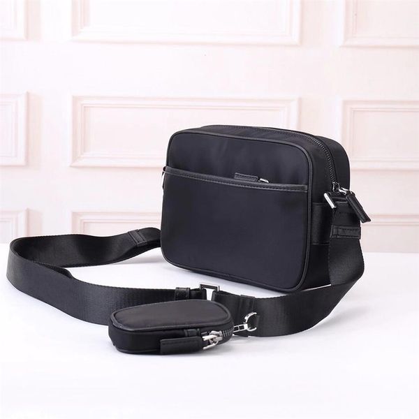 

whole new waterproof canvas with leather crossbody bag fashion wild lightweight shoulder bag female classic large capacity cam236s