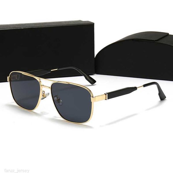 

fashion classic sunglasses for men women summer style designer sun glasses anti-ultraviolet retro plate full frame eyeglasses random boxfor, White;black
