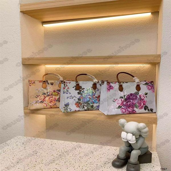

m21233 m45494 m45495 m44571 onthego bag 22ss pm mm flowers gradient winter otg spring in the city tote italian womens luxurys cros3307