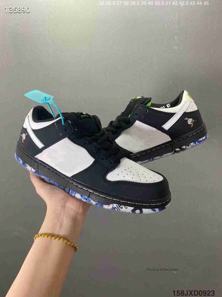 

2023 sb2021 sb low young mans womans casual shoes for men women white black pro qs pigeon chunky freddy krueger running shoe panda sports of