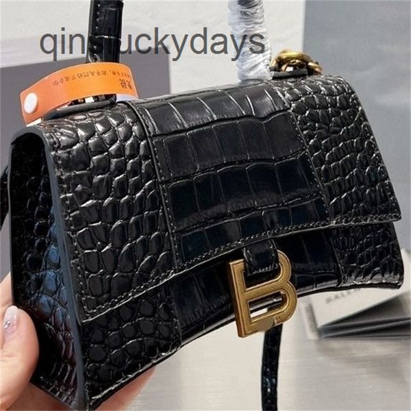 

designer balencaigs hourglass shoulder bags outlet uk french small crowd bag women 2022 new fashion advanced hv13y