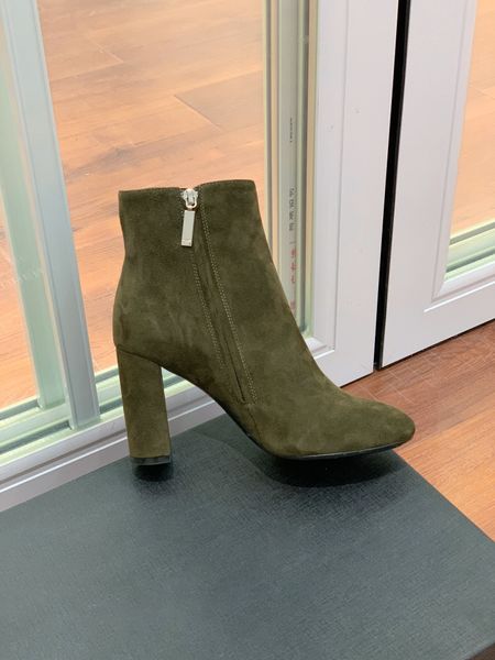 

luxury designer women boots high heel booties leather zipper coarse heel ankle boot martin boots size 35-39, Black