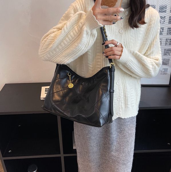 

rhomboid bag underarm tote chain hand bill of lading shoulder diagonal cross shopping bag mommy bags 2022