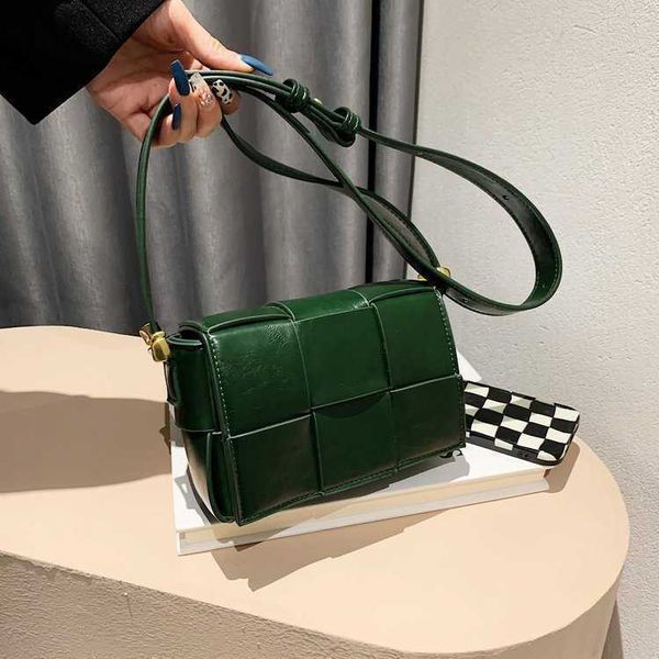 

bags designer fashion bottess ladies venetas's popular small women's 2022 spring new single shoulder messenger simple woven have a