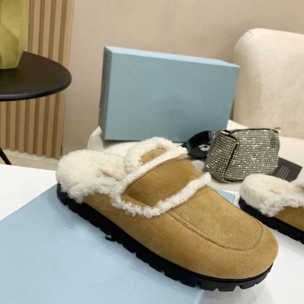 

brand casual shoes 2022 new flat bottom metal baotou slippers lazy wear half slippers outside women's home, Black