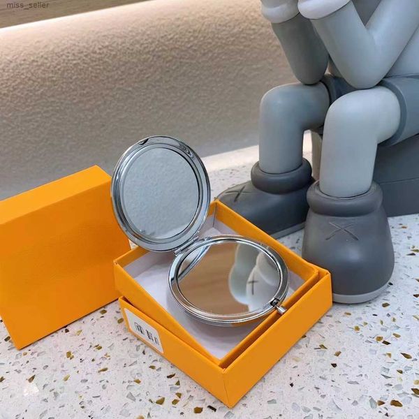 

designer mirror classic folding double side mirror portable hd make-up and magnifying mirror with flannelette bag gift box for vip client di, Silver