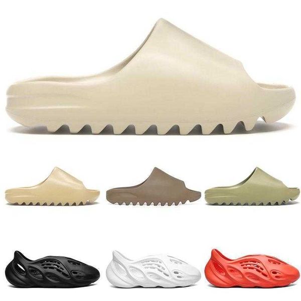 

designer yeesys slippers slides sandals 2022 kany men women bone white total orange resin earth brown soot core foam beach slippers mens sne, Black