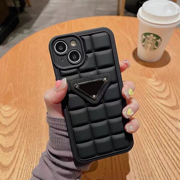 luxury silicone iphone 15 14 13 12 11 pro max mobile back shell man womans designer 15pro 15plus 15promax 14pro 13pro antifall protective shockproof cellphone case
