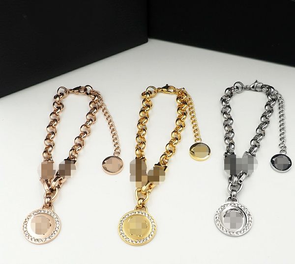 

luxury brand designed woman brass link chain bracelets thick chain bangle pendant greece meander pattern medusa head portrait 18k gold plate, Black