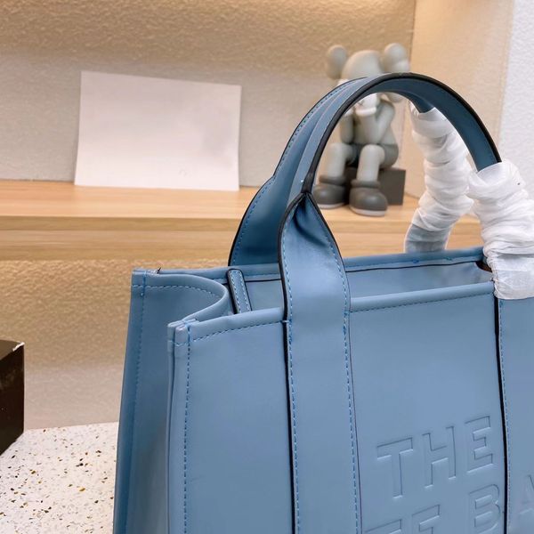 

luxury designer tote bags large capacity women handbag leather shoulder fashion style women's boutique bag exquisite color matching0001