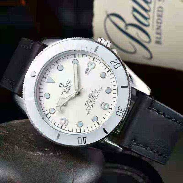 

watch fashion watches mens montre movement luxury designer watch fashion women's men's tudors r779 ime7 6les6les, Slivery;brown
