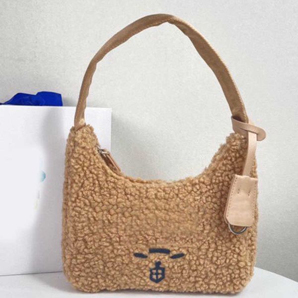 

handbag designer bags women plush new underarm bag classic crossbody back handbag fashion armpit bags soft terry fabric material quality zip