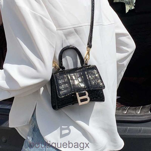 

designer bags balencigas hourglass bag luxury ladies handbags shoulder crossbody 2022 summer new high-quality handbag women's korean mi
