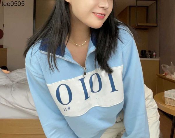 

designer pony early autumn 2022 hoodies printed stand collar half zipper color contrast classic pullover loose long sleeve sweater women, Black