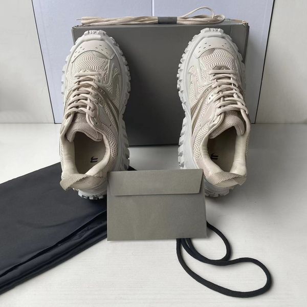 

designer sneakers oversized casual shoe sneakers running shoes boots luxury sneaker defender man woman trainer by flats lace up platform dq0, Black