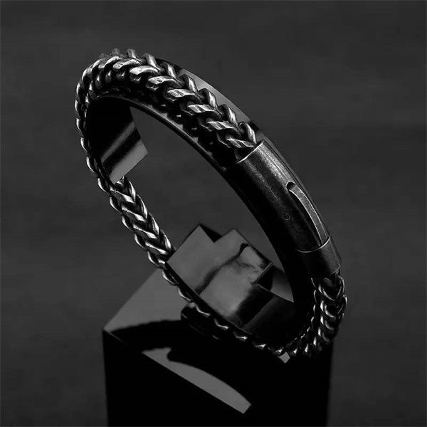 

new fashion retro chain bracelet creative personality handmade punk rock stainless steel motorcycle bracelet men's hand accessories ac4, Black