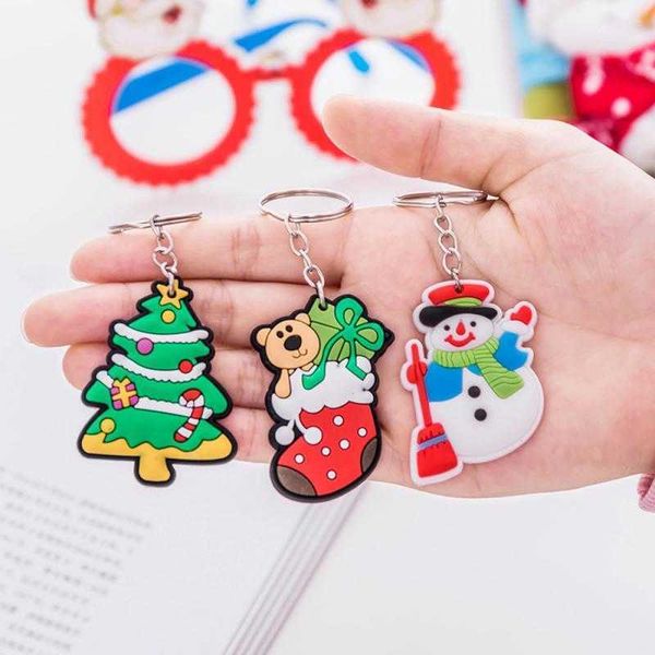 

fashion keychainskeychains lanyards santa claus christmas gift pendant couple key ring men women ornaments decorations pvc snowman elk keyri, Silver