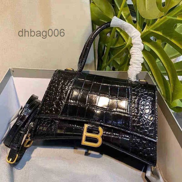 

designer balencaigasas women 2022 s bag hourglass crocodile bshaped portable single shoulder messenger