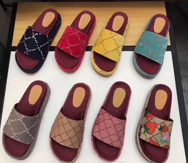 

newset classic lady slippers woman strawberry beach thick bottom shoes platform alphabet lady sandals leather high heel slippers, Black