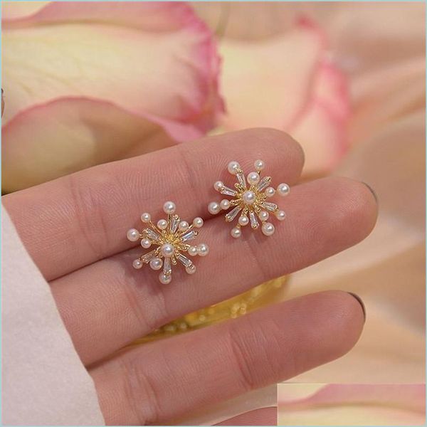 

stud stud design luxury 14k real gold exquisite firework shape pearl earrings for women cubic zircon zc drop delivery 2022 jewelry dhjzb, Golden;silver