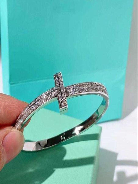 

charm designer stainless imbue diamond t shape locks bracelet for men women fashion jewelry rose gold silver gold love bangle part8825160, Black