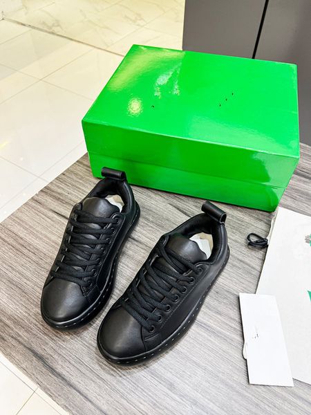 

designer sneakers men women casual shoe vintage suede leather trainers all-match stylist sneaker patchwork leisure shoe lace-up print platfo, Black