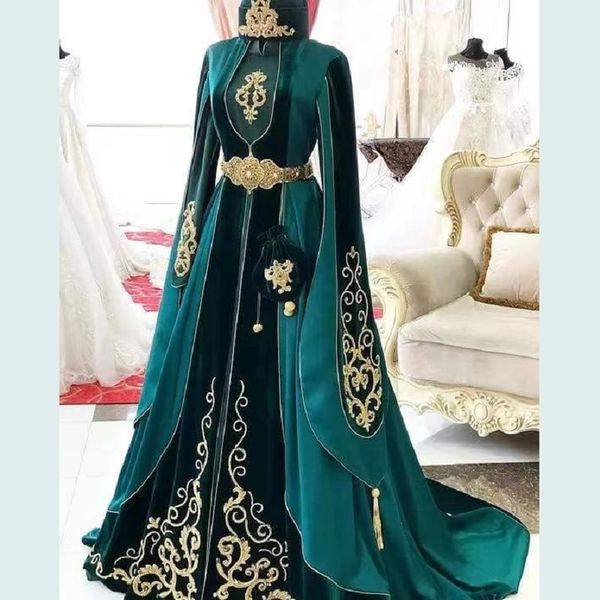

moroccan kaftan green formal evening dresses long sleeves gold embroidery 2023 gelinlik in dubai high neck velvet and satin prom gowns speci, Black;red