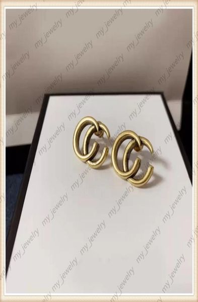 

11style womens classic stud earring fashion gold eardrop vintage hollow earring ladies designers earrings luxurys brand ear stud w5941806, Golden;silver