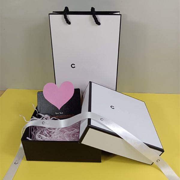 

c fashion 2022 designer jewelry box set luxury brand gift box for necklace bracelet earrings packaging holiday gifts, Black;white