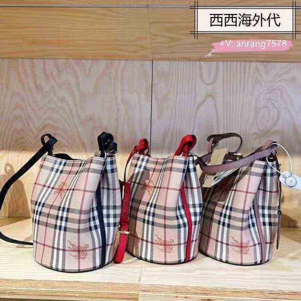 

burbrerys crossbody handbags bags burbrery onthego tote luxuries designers women bag purses totes designer woman handbag shoulder wallet par