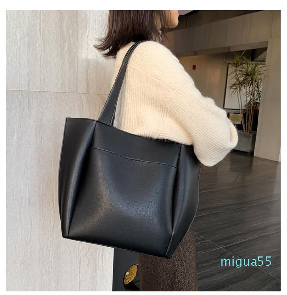 

2022 new fashion european classics style leather ladies handbag women bag with front pocket quality