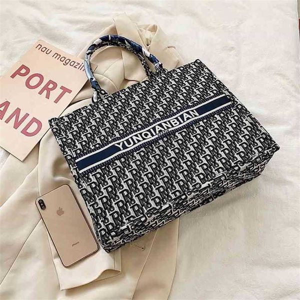 

bag female new portable one shoulder fashion popular student style large capacity purse sale