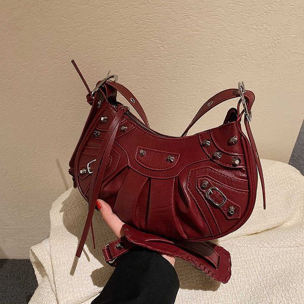 

balenicass leather classic lecagole motorcycle bag fashion design women's 2022 new simple locomotive style single shoulder fashion pers