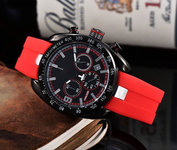 

2022 men's luxury quartz watch business fashion six pin multifunctional waterproof calendar glow tape watches, Slivery;brown