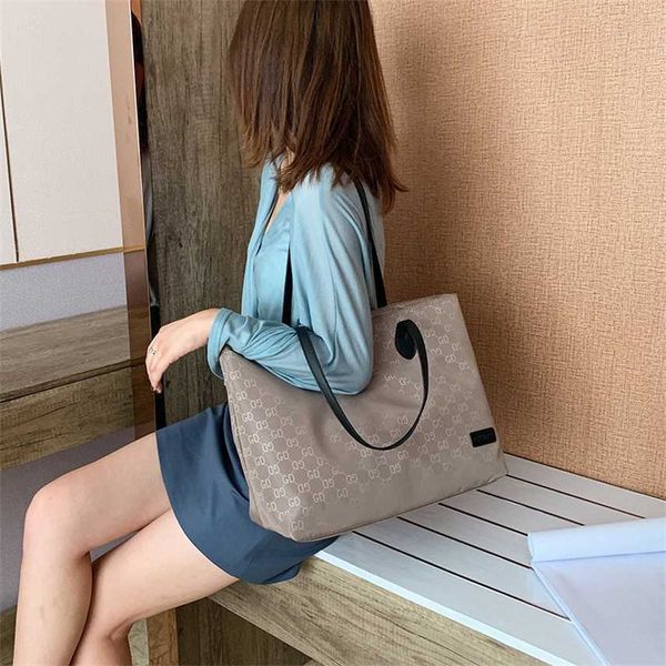 

luxury designer fashion bag women's large capacity one shoulder tote bag new nylon oxford cloth simple