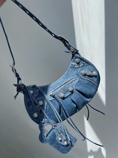

balenicass design leather biker bag autumn and winter 22 new denim tannin three in one underarm one shoulder cross body rivet motorcycle dum