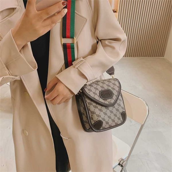 

clearance handbag minority new fashion style women's bag personality wide sling single shoulder belt messenger small square