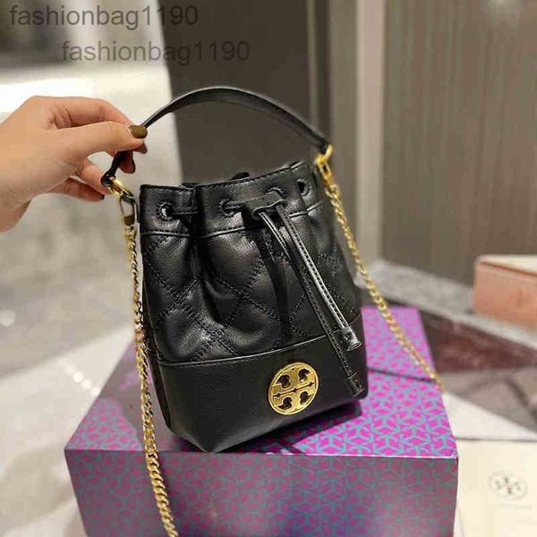 

designer handbag t0rys bags handbag 2022 goat skin women's chain one shoulder messenger willa mini blessing bucket p7bp phz
