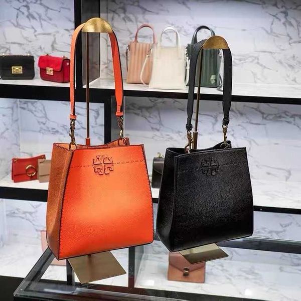 

shoulder bags crossbody thick chain handle tb handbags leather tb womens woven small cowhide portable bucket single messenger tote shopping