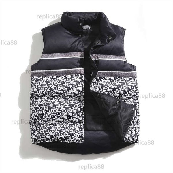 

2022 luxury designers men's vests tide autumn winter vest sleeveless jacket men casual warm gilet male windproof waistcoat m-3xl jem10, Black;white