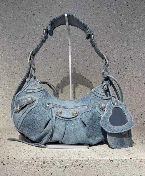 

aher max design leather balenicass biker bag le cagole cowboy motorcycle sweet spicy girl crescent rivet one shoulder underarm crossbody hal