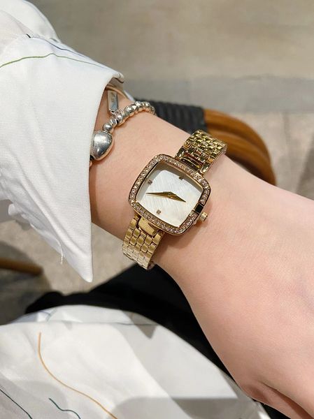 

new luxury ladies' watch shell dial 30mm 4 colors to choose from, Slivery;brown