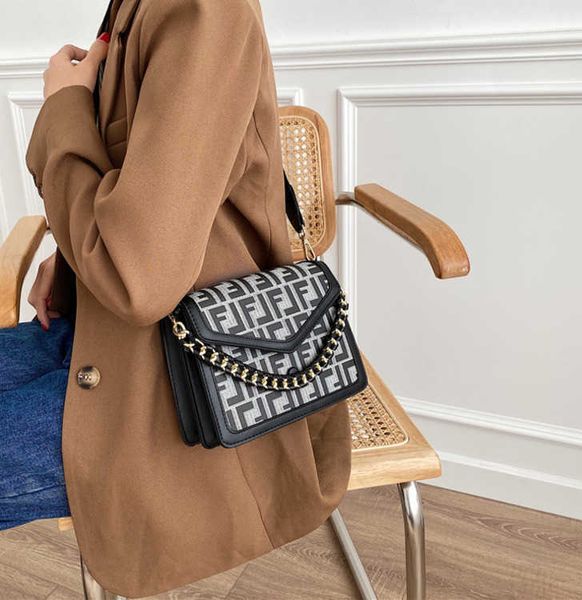 

bag womens chain small square bags fashion personalized texture sling single shoulder bag letter messenger purse