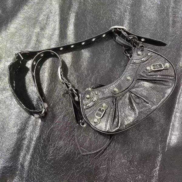 

leather balenicass design biker bag advanced feeling female 2022 new wrinkled underarm three in one motorcycle single shoulder crossbody cre