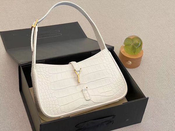 

classic armpit bag leather shoulder bag luxury crossbody designer handbag card holder hobo bags women party wedding dinner underarm bags