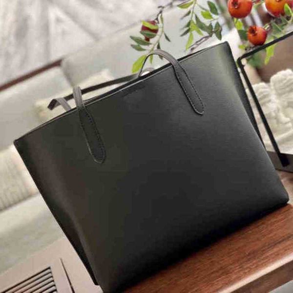

shopping tote bags handbags large capacity designers women leather portable commuting beach shoulder wallets 220601